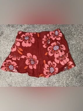 Carter’s - 2T - girls floral skirt with built in bike shorts